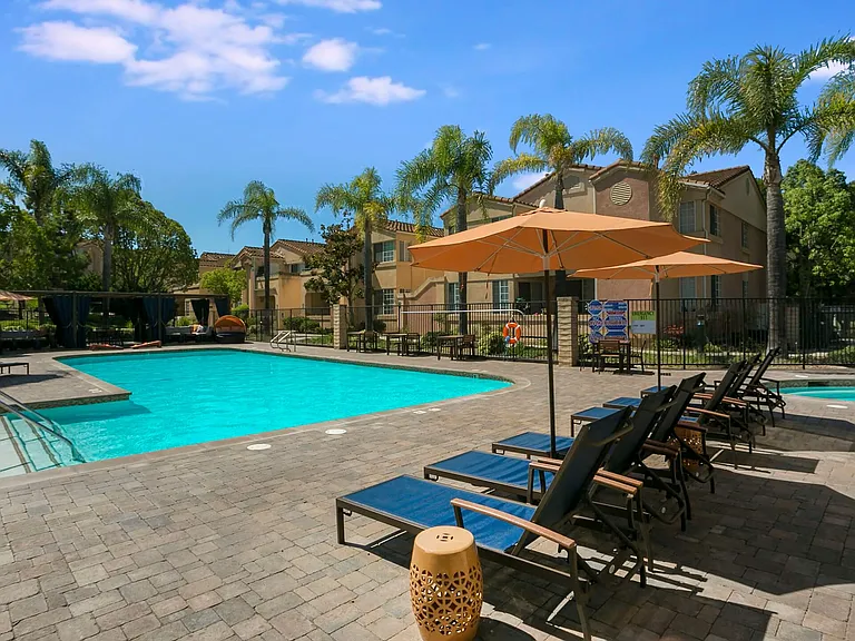 Arroyo Villa Apartments — Photo 11