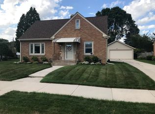 1710 Grand Ave, Manitowoc, WI 54220