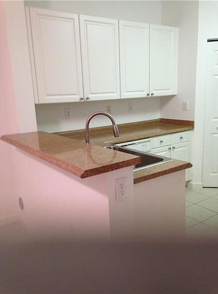 1st image of 7246 NW 113th Pl