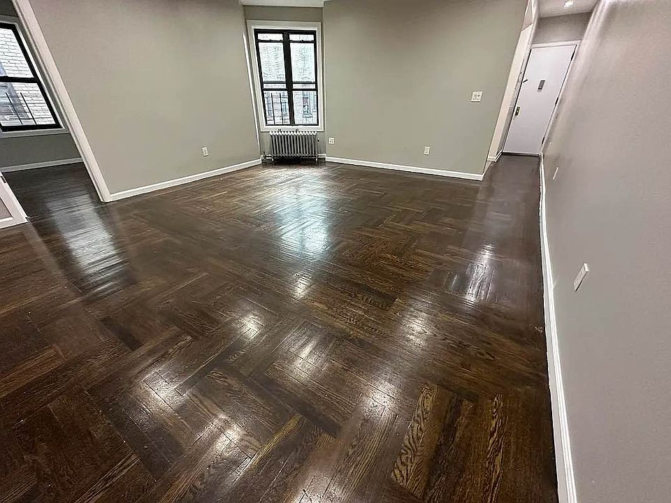 2nd image of 917 Ogden Ave APT 5B