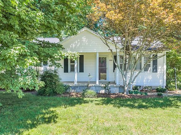2nd image of 2898 Blanton Chapel Rd