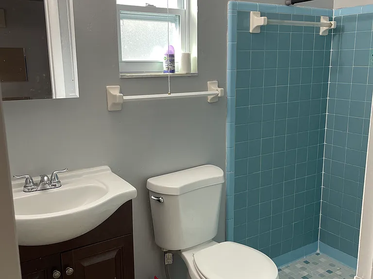 7210 Pinion Dr — Photo 6