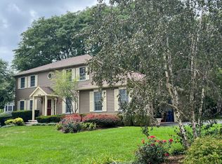 1838 Heather Rd, Geneva, IL 60134