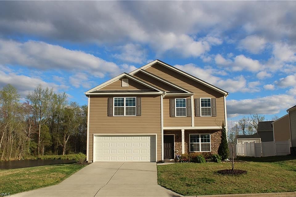 1st image of 5402 Silverbrook Dr