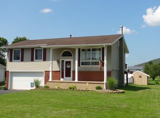 45 Crestview Dr W, Pine City, NY