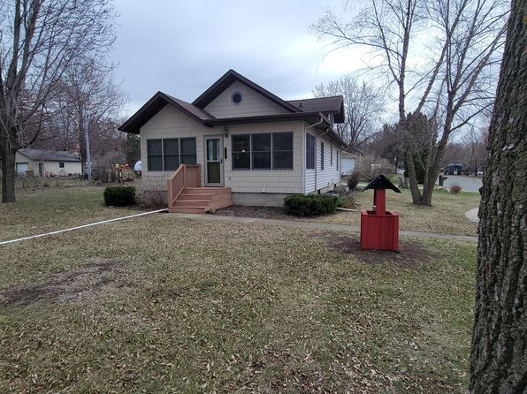 320 W State St #A, Dresser, WI 54009