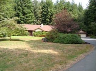 110 Blackberry Ln, Crescent City, CA 95531