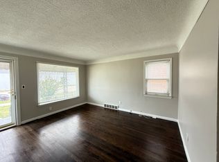 1811 Cleveland Ave, Lincoln Park, MI 48146