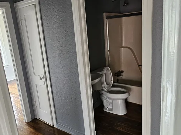 (undisclosed Address), Tyler, TX 75702