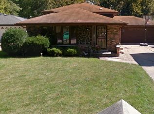 9725 S 82nd Ave, Palos Hills, IL 60465