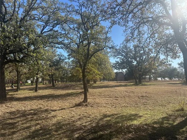 1 Lynch Bend Rd, Springtown, TX 76082