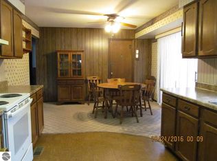 3672 Cecil Rd #1, Cadillac, MI 49601