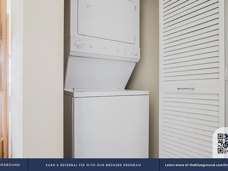 Washer/Dryer in Apartment