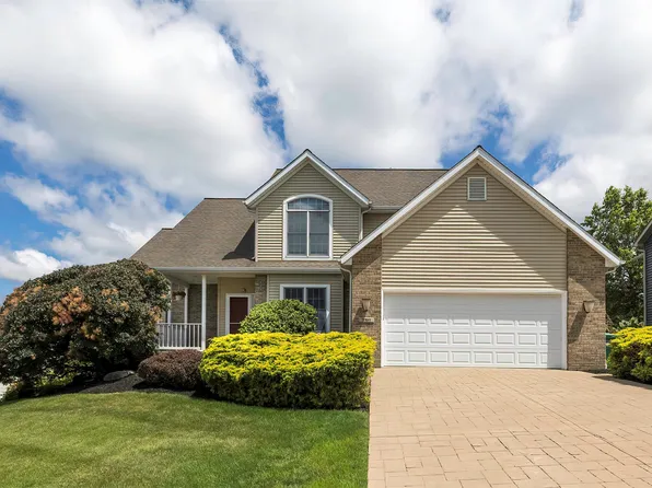 3703 Harbor Ridge Trl, Erie, PA 16510