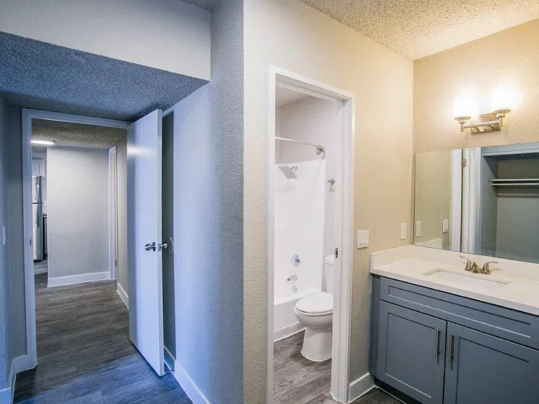 SITE Fifty55 — Photo 16