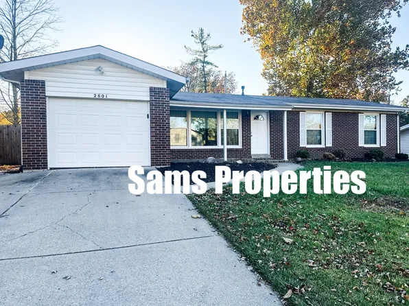 2601 Fair Oaks Dr, Saint Charles, MO 63301