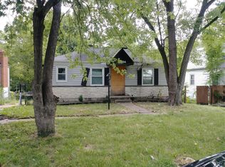 10184 Winkler Dr, Saint Louis, MO
