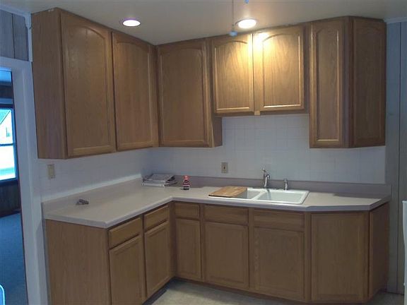 5th image of 71 Mason Ave N