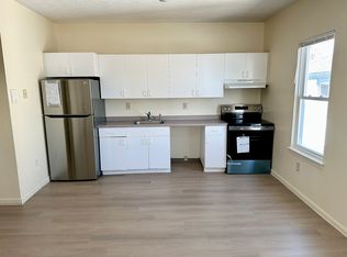 96 Palm St #5, Nashua, NH 03060