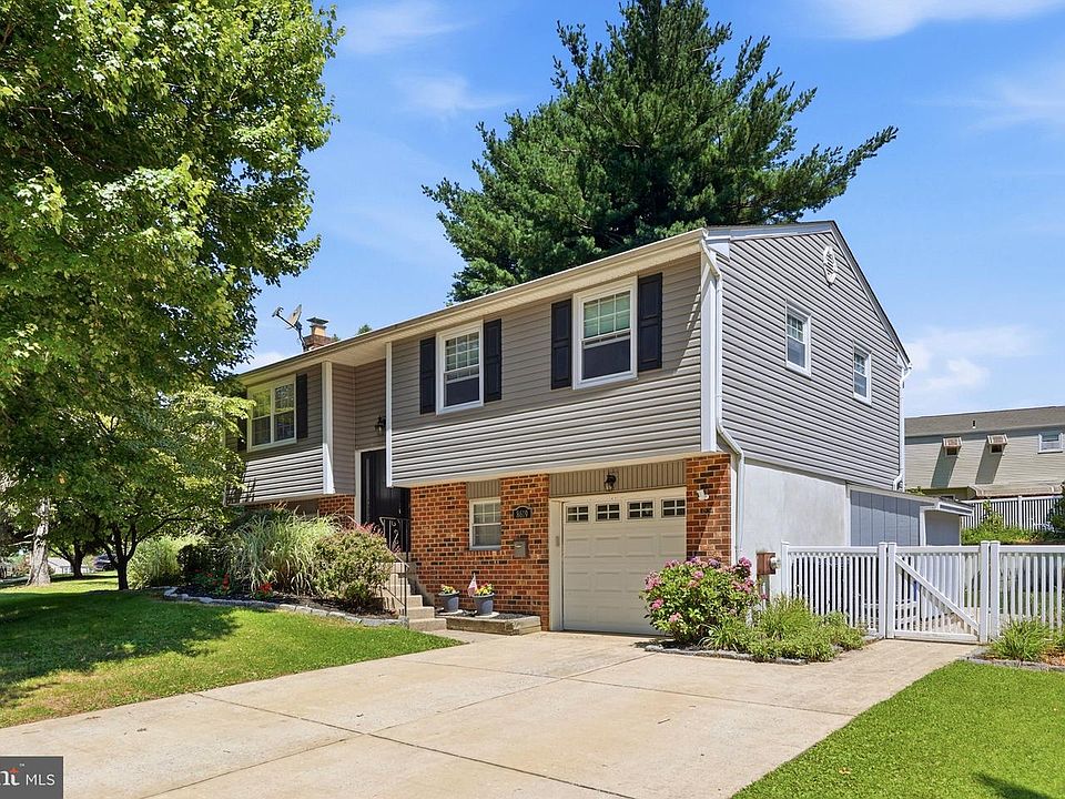 1st image of 8619 Belfry Dr