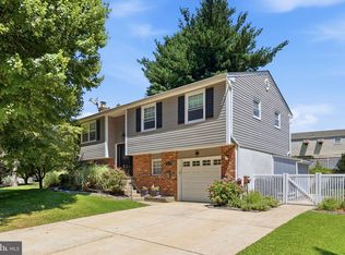 8619 Belfry Dr, Philadelphia, PA 19128