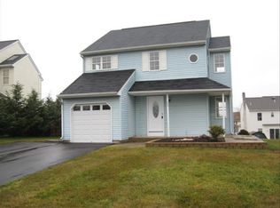 553 Paddock Cir, Telford, PA 18969