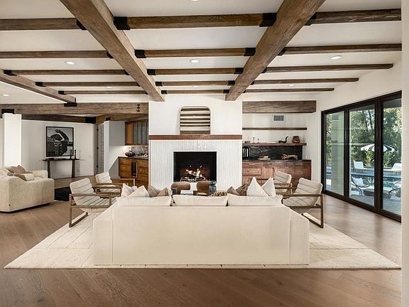 5th image of 6449 Las Colinas