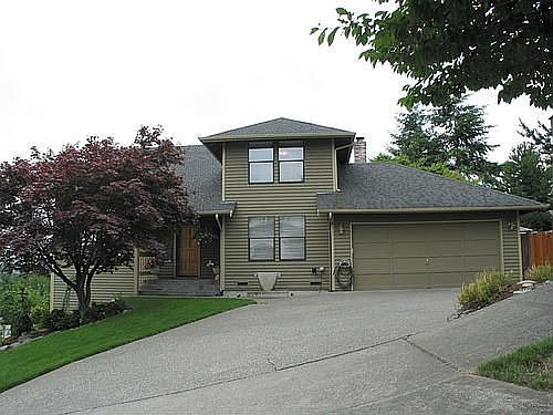 1st image of 3566 41st St NE