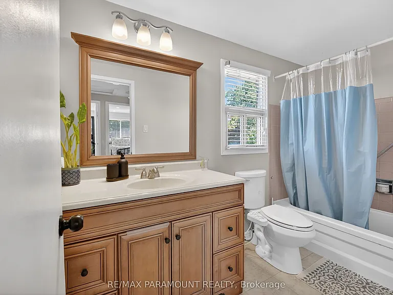 32 Fanshawe Dr — Photo 22