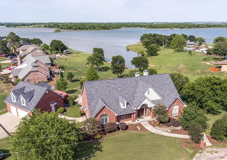 1st image of 10853 Rolling Hills Dr