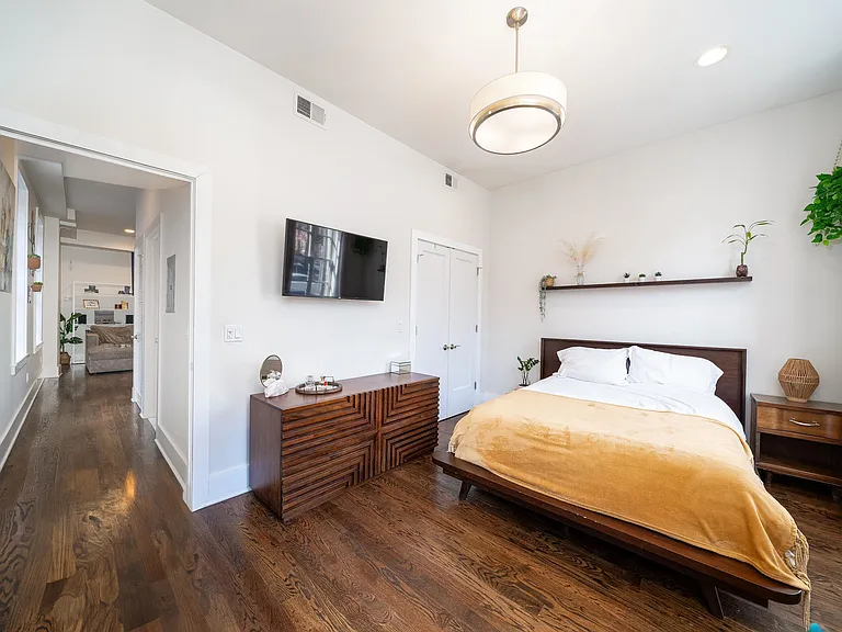 591 Jersey Ave #3 — Photo 16