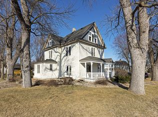 800 Central Ave, Lester Prairie, MN 55354
