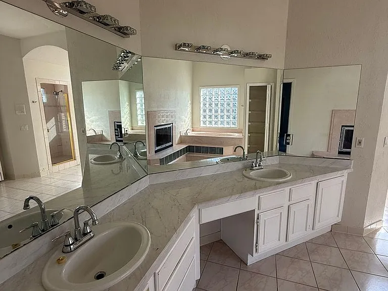 412 Soft Shadow Ln — Photo 30