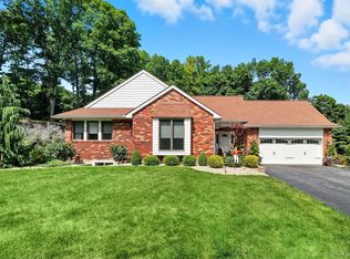 30 Red Hawk Lane, Poughkeepsie, NY 12601