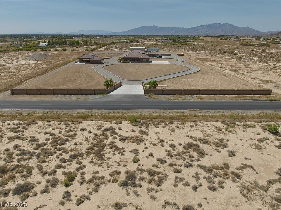 2nd image of 3181 W Bell Vista Ave #2