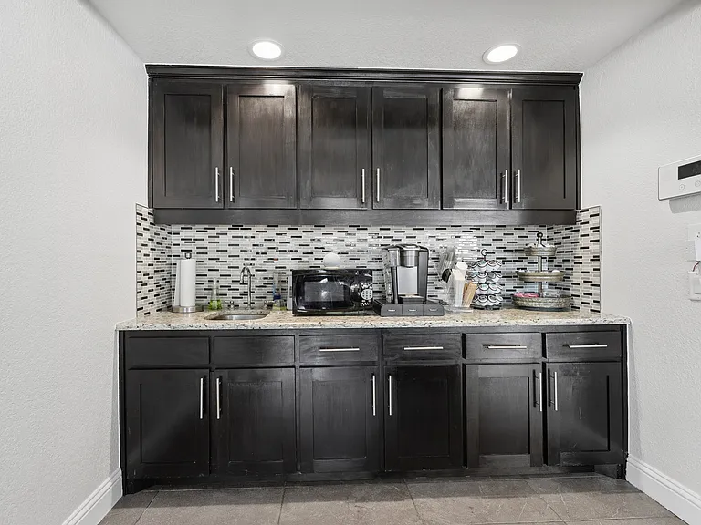 Waterford at Bellmar — Photo 34