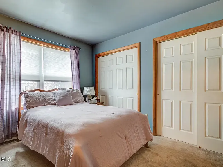 Maser Bed Room