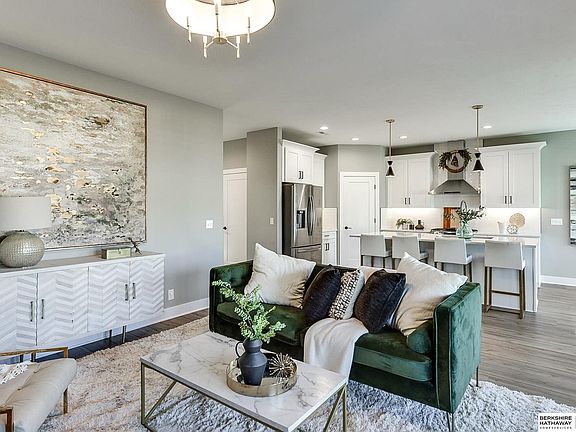 2nd image of 23824 Harvest Heights Cir