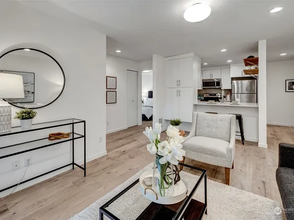 160 Lee Street #107, Seattle, WA 98109