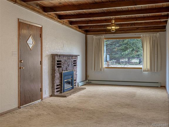 5th image of 438 Crossman Avenue