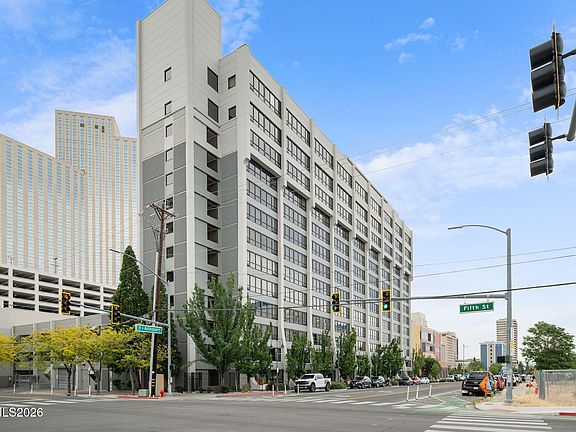 3rd image of 450 N Arlington Ave Unit 207