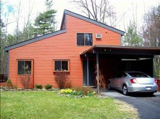 16 Tatra Ridge Rd, Woodstock, NY 12498