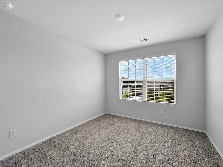 1120 Novelle Bend Dr — Photo 21
