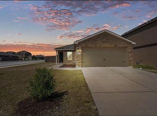 1390 Breanna Ln, Kyle, TX 78640