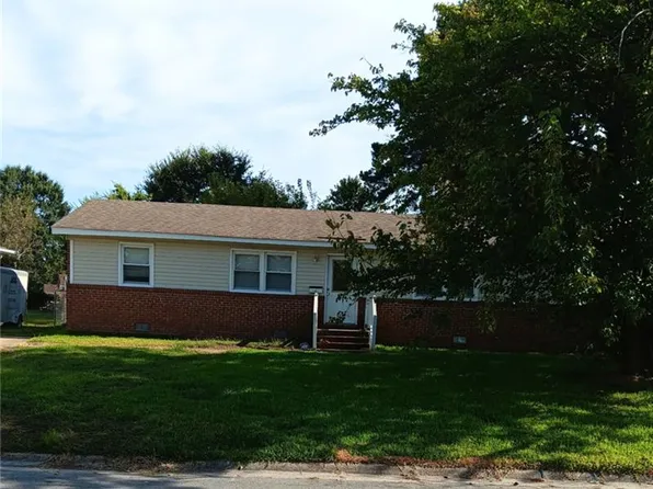 1214 Darren Dr, Portsmouth, VA 23701