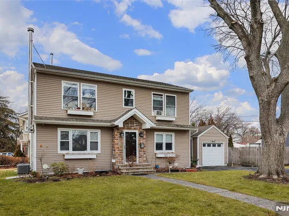 181 Allen St, Hackensack, NJ 07601