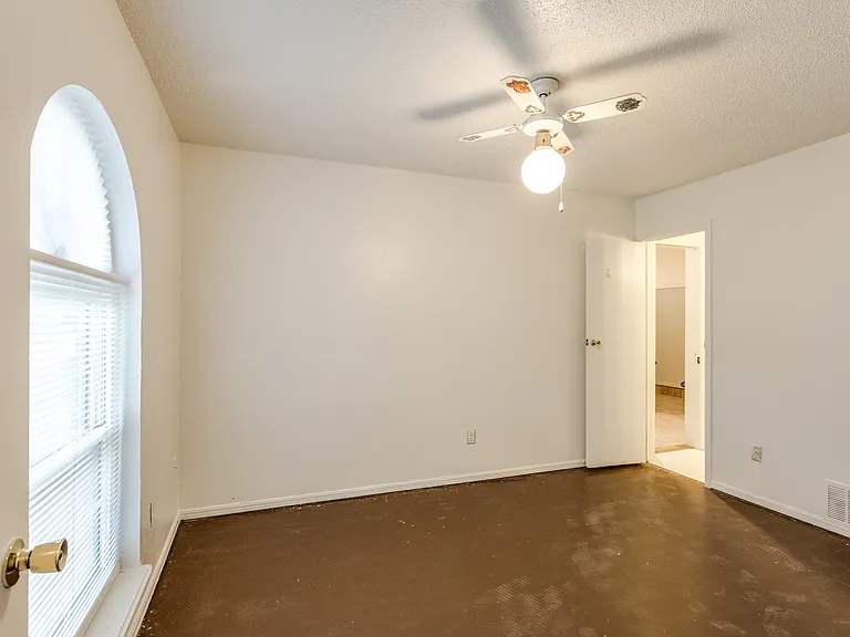 1st floor bedroom