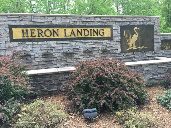 22 Ridge St, Chatham, VA 24531