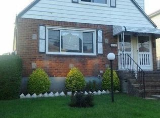 14716 228th St, Jamaica, NY 11413