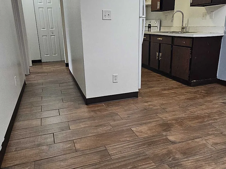 1310 Sunset Ave #3 — Photo 6